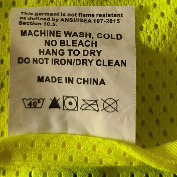 VEA HIGH-VISABILITY REFLECTIVE SAFETY VEST | TYPE R CLASS 2 | SIZE MEDIUM - Picture 14 of 14